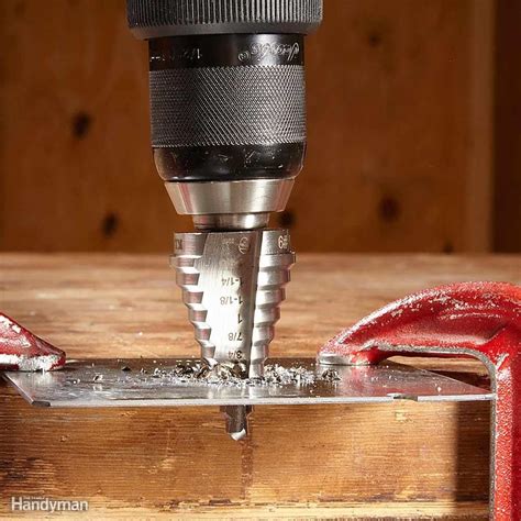 drilling holes in aluminum plate